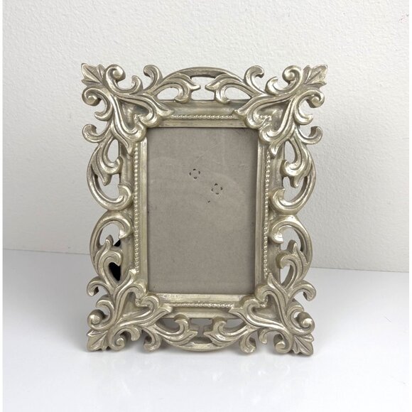 Cynthia Rowley Other - Vintage Cynthia Rowley Ornate Silver-Tone Photo Frame 4x6 Photo Tabletop Baroque